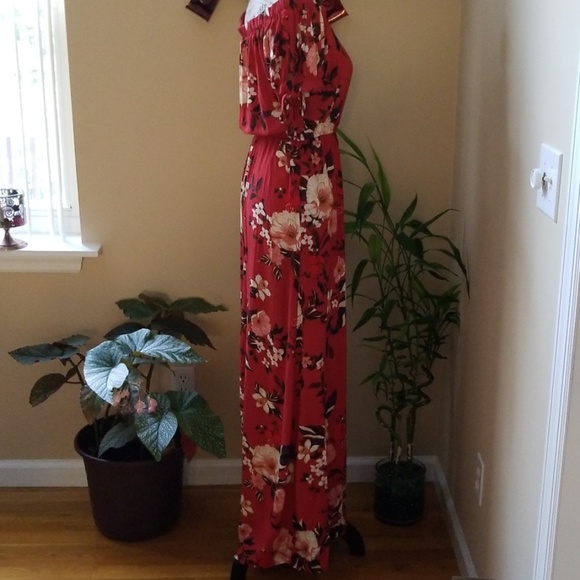 Red Floral Off The Shoulder Dress - Picture 3 of 6